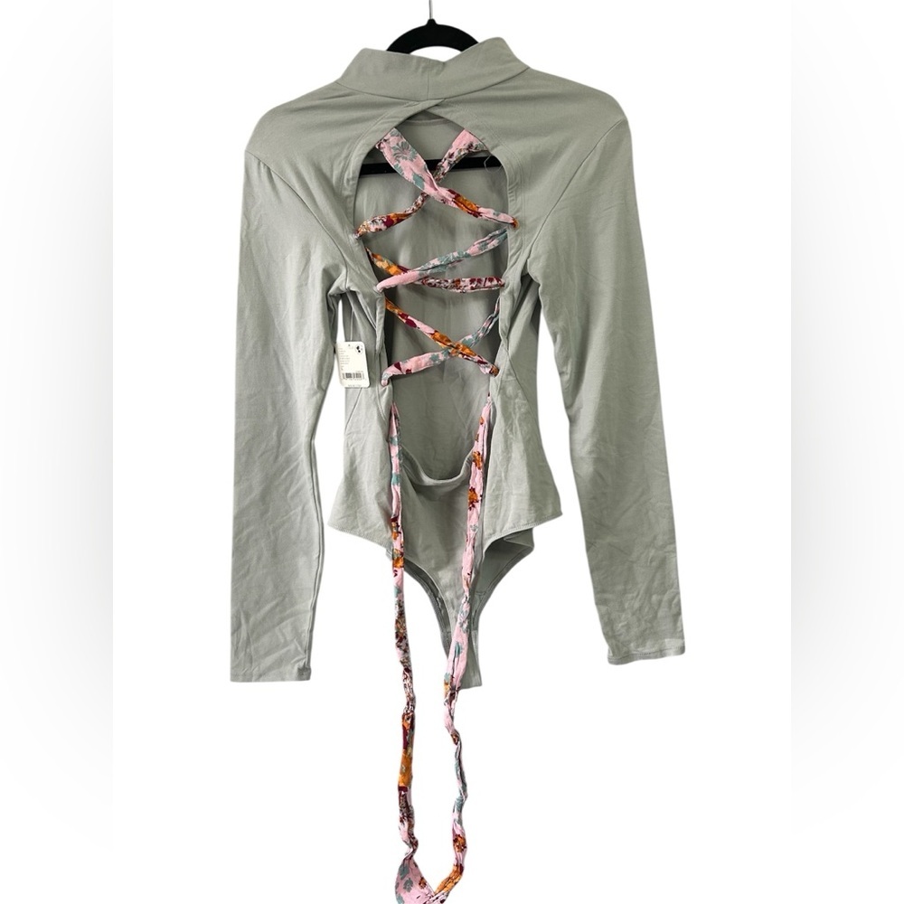 Free People Sz Large NWT Mercury Gray floral lace up back thong Fall Bodysuit - Picture 3 of 9